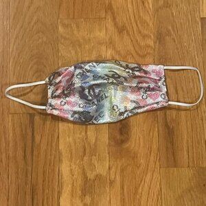 NWOT designer-inspired face mask